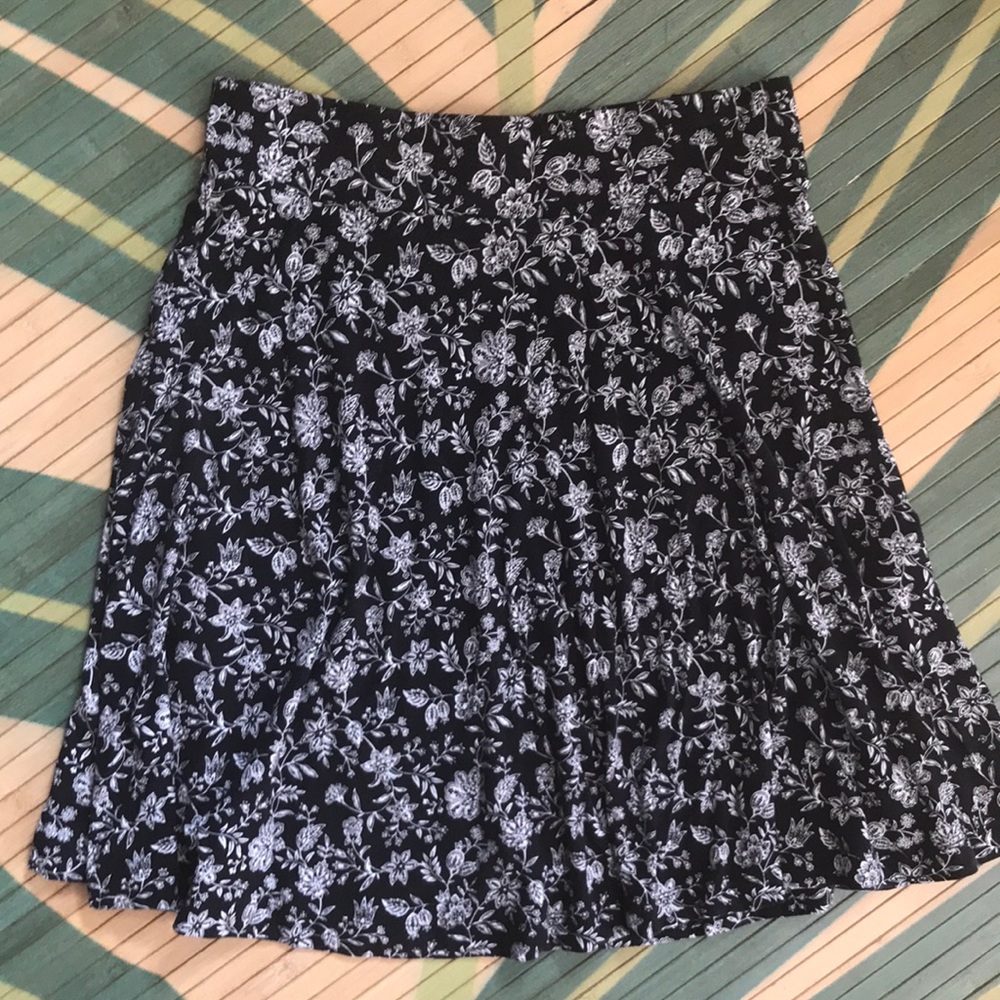 Loft skirt